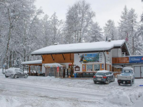 Albergo Pineta Castello-Molina Di Fiemme